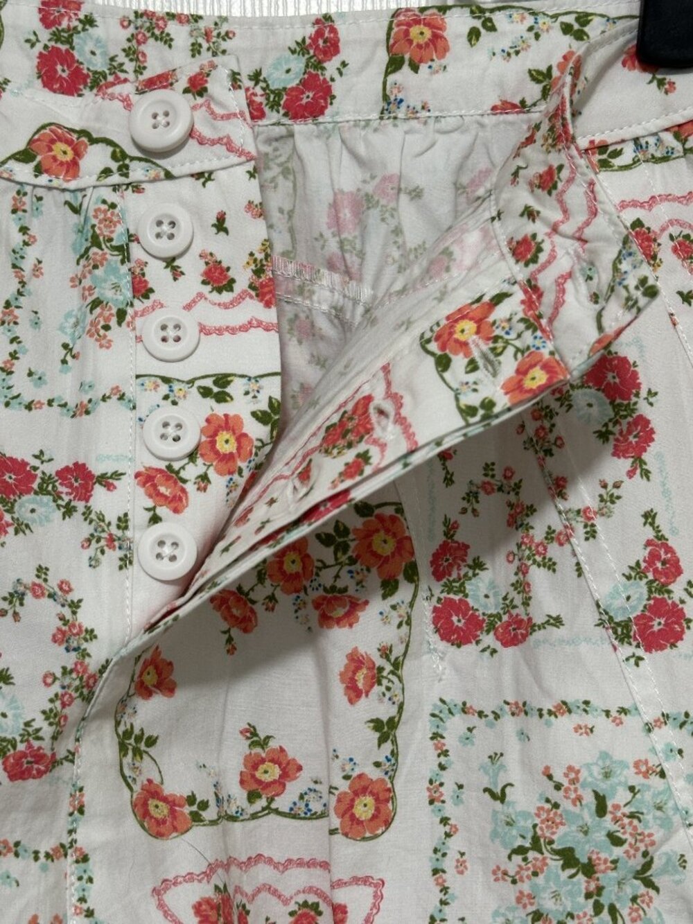 FREE PEOPLE Blooming Lace Shorts Floral Pattern Size 2 NWT - Picture 7 of 11
